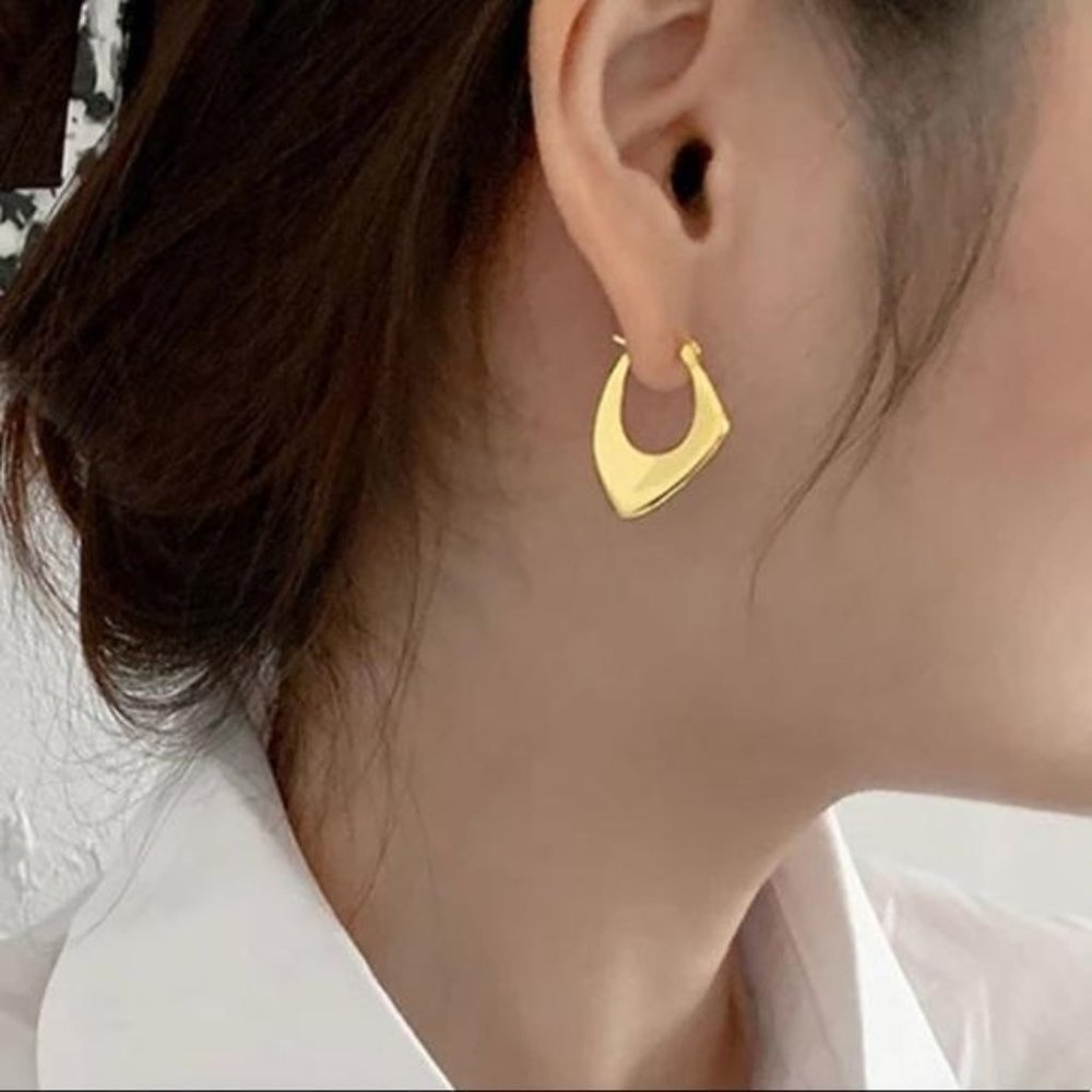 NEW 925 STERLING SILVER IRREGULAR EARRINGS